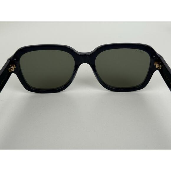 Gucci Logo Rectangular Sunglasses - Picture 8 of 9